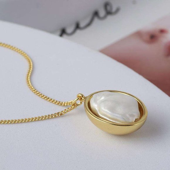 Celine Gold Signature Engraved Pendant Necklace - Picture 9 of 10